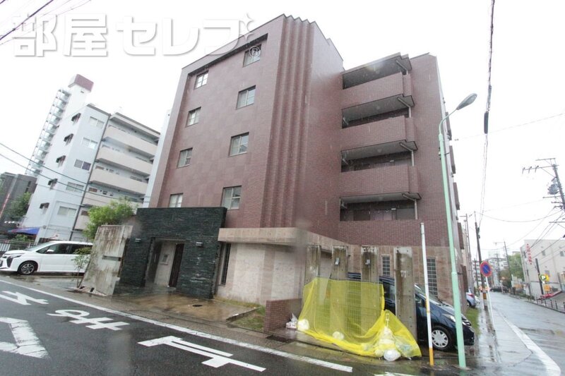 建物外観　こちらがアップルコート本郷です。