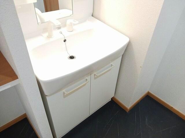 洗面設備　ドゥメゾンＢ