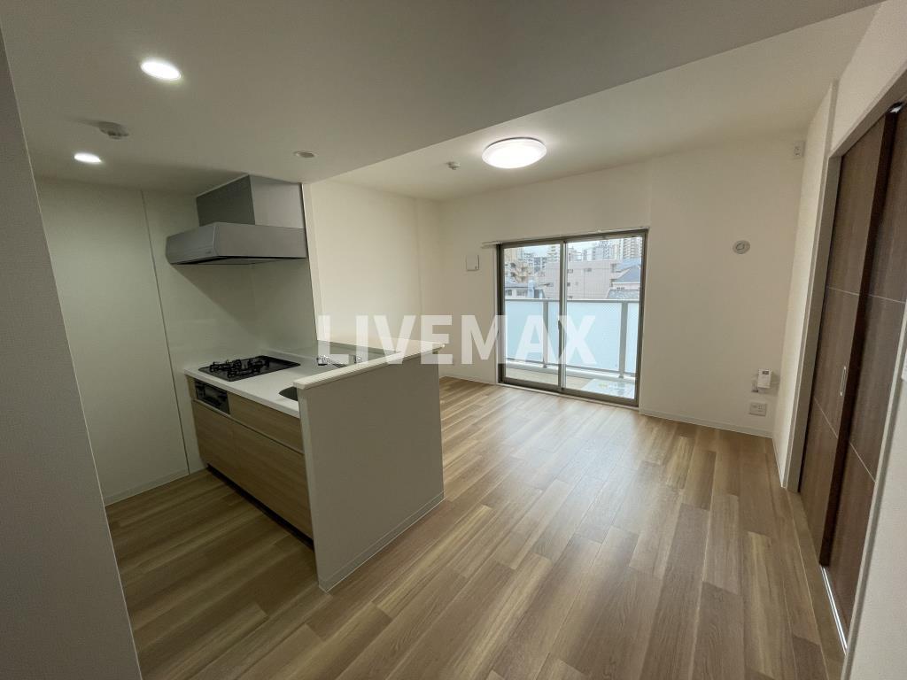 居室・リビング　※反転タイプになります