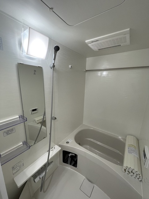 バス・シャワールーム　バスルーム