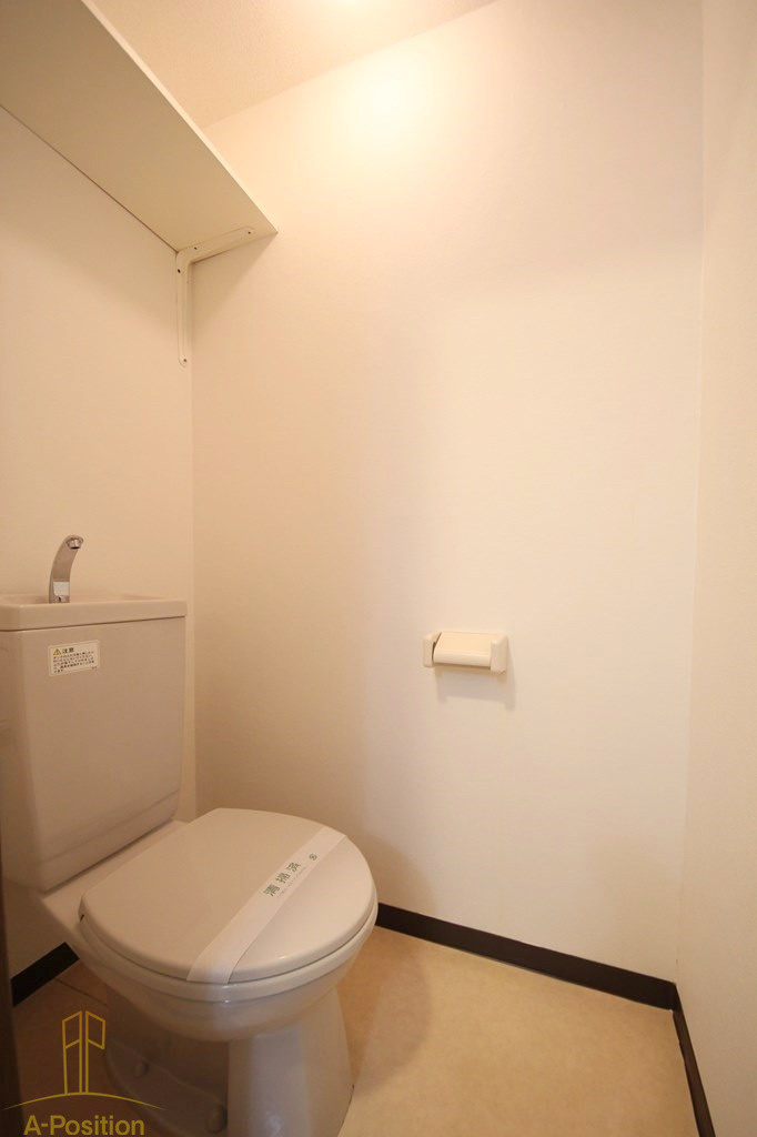 トイレ　ルミエール南堀江