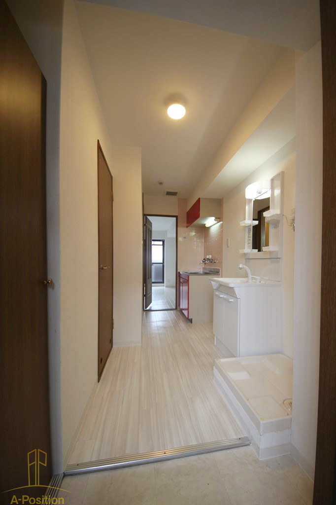 玄関　ルミエール南堀江