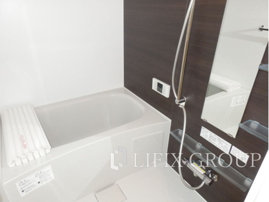 バス・シャワールーム　風呂