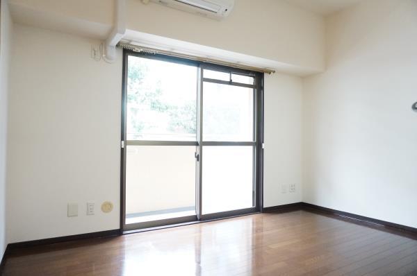 居室・リビング　ゆったり過ごせるリビングです