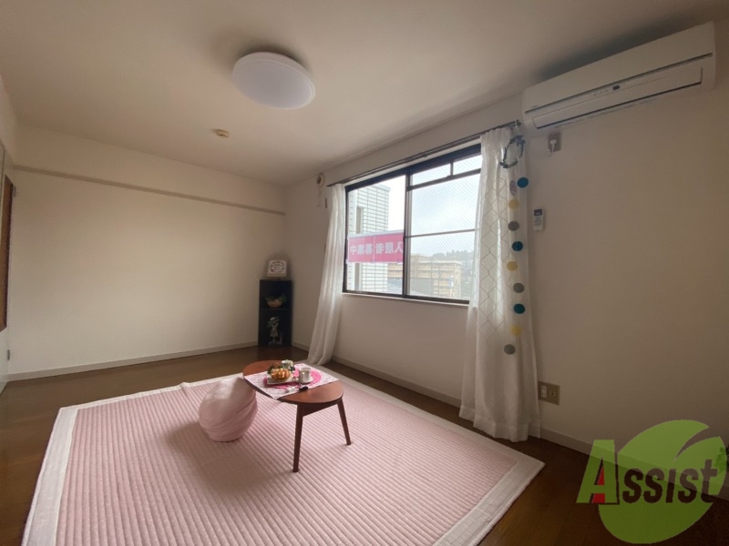 居室・リビング　８帖の１Ｋになります。広々としていますね。