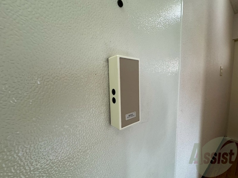 セキュリティ　来客時にはこちらのチャイムが鳴りますよ。