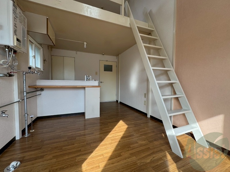 居室・リビング　広くてキレイなお部屋が広がっていて、充実した生活が送れそう。