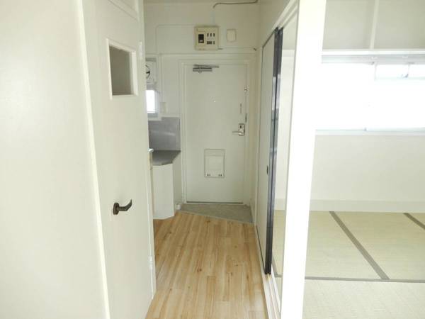 玄関　ビレッジハウスの同一物件・同一タイプの間取りの写真です