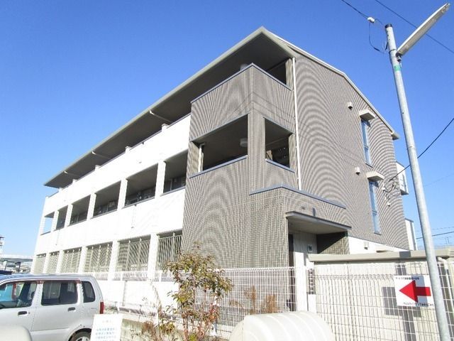 建物外観　★社家駅徒歩約5分★