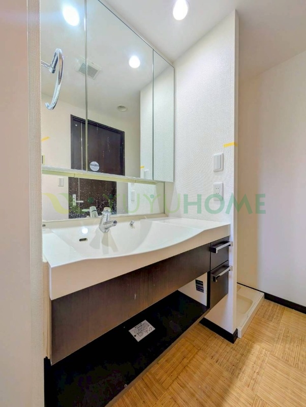 洗面設備　同間取り別室の参考写真