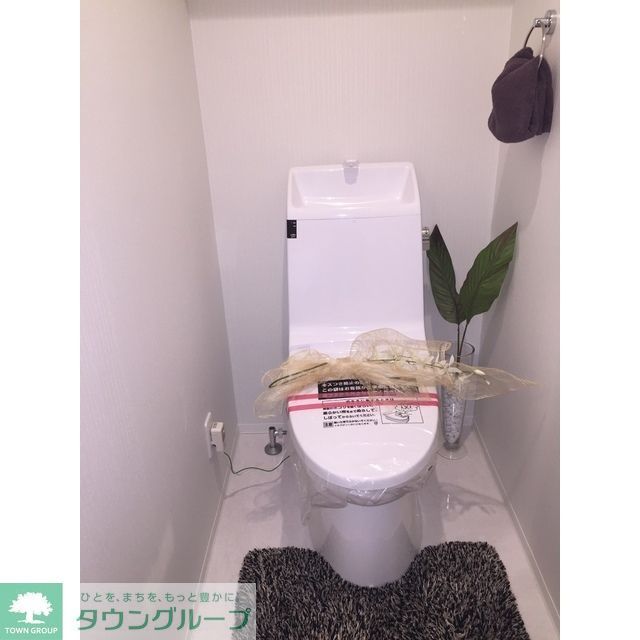 トイレ　モデル家具イメージです。