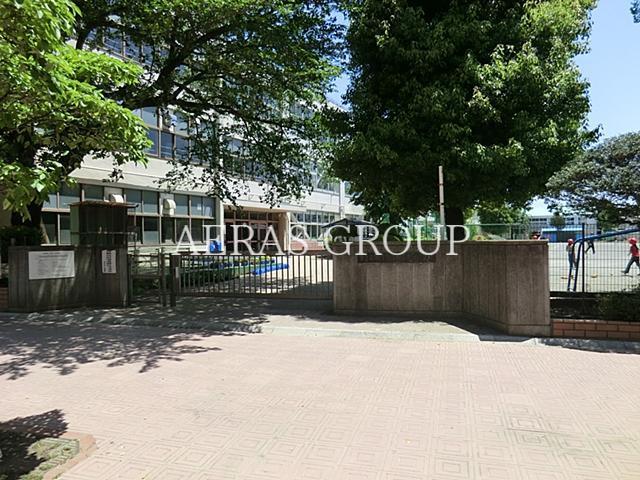 小学校　国立市立第五小学校（小学校）まで418m