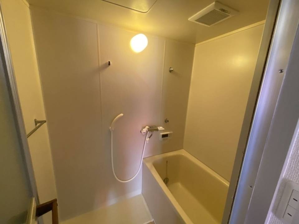 バス・シャワールーム　浴室