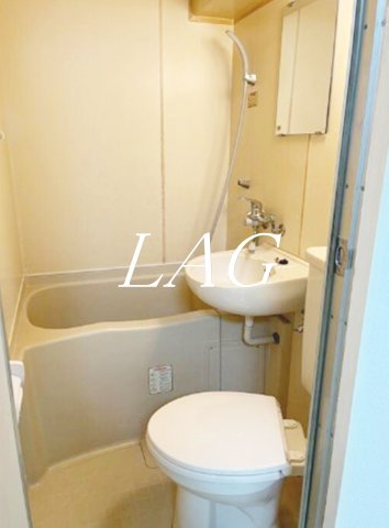 バス・シャワールーム　お風呂です。