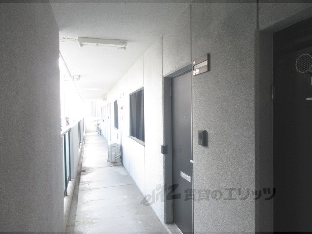 ロビー　ロビー