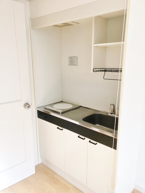 キッチン　☆お掃除楽なIHクッキングヒーター☆