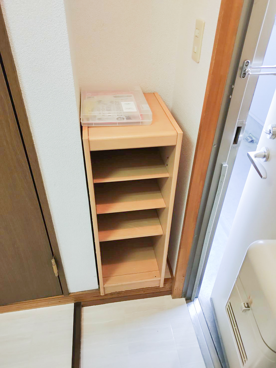 玄関　※類似レイアウトの別部屋の画像です