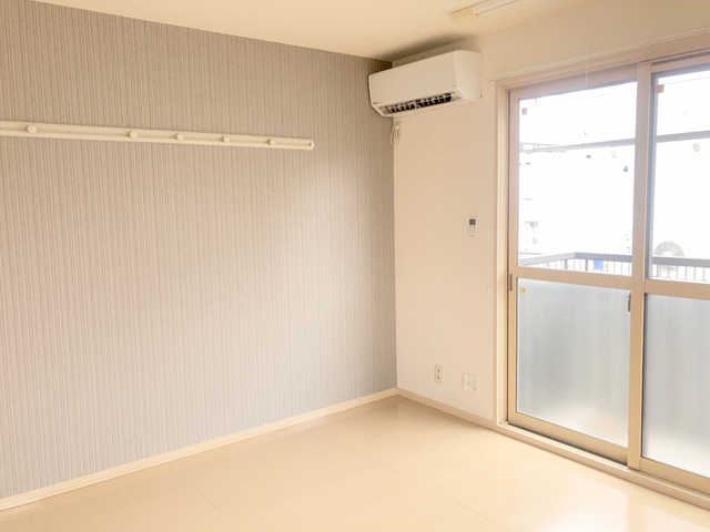 居室・リビング　洋間