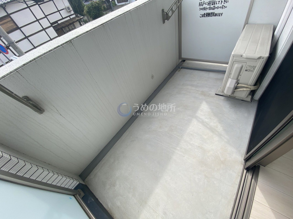 バルコニー　バルコニー