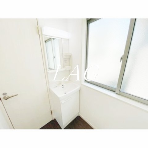 洗面設備　洗面台です。