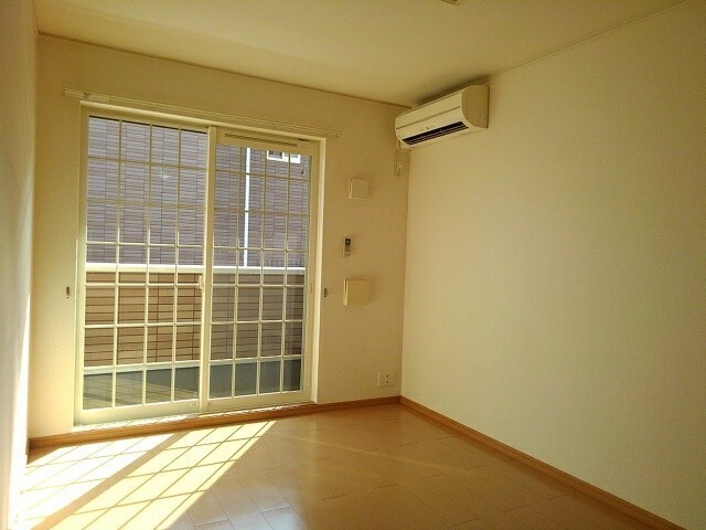 居室・リビング　★明るいリビング★