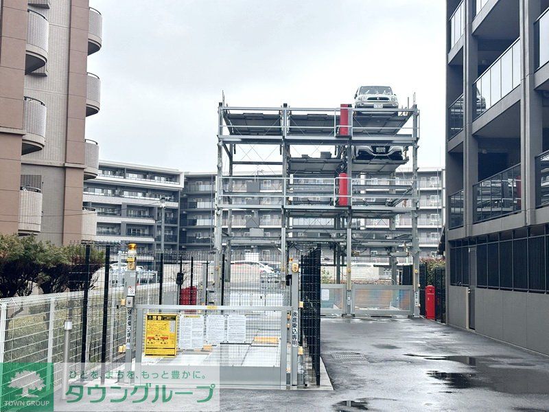 駐車場　駐車場