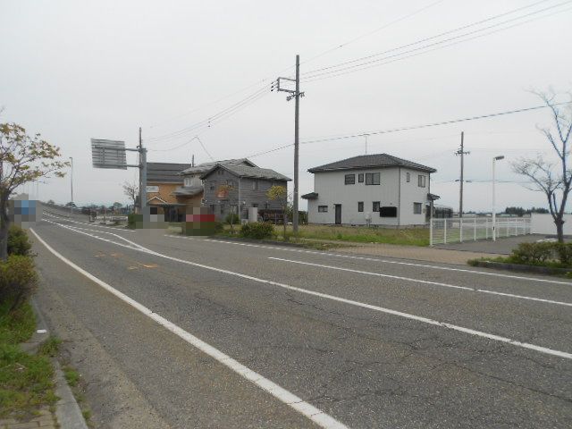 その他　前面道路（その他）まで0m