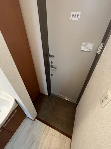 玄関　※他部屋参照※