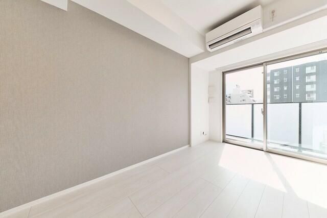 居室・リビング　※別部屋参考写真