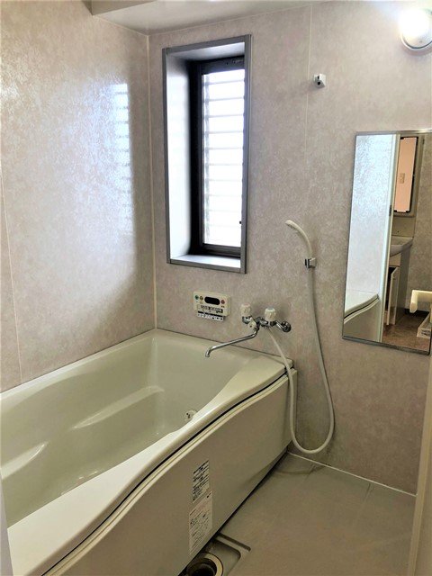 バス・シャワールーム　浴室