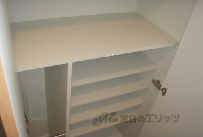 収納　下駄箱