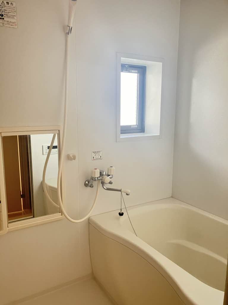 バス・シャワールーム　浴室