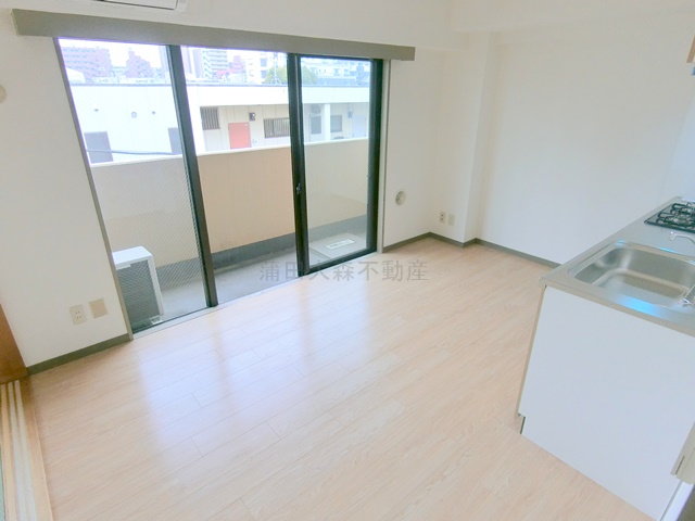 居室・リビング　南向きのDK7.5帖　ダイニングキッチン