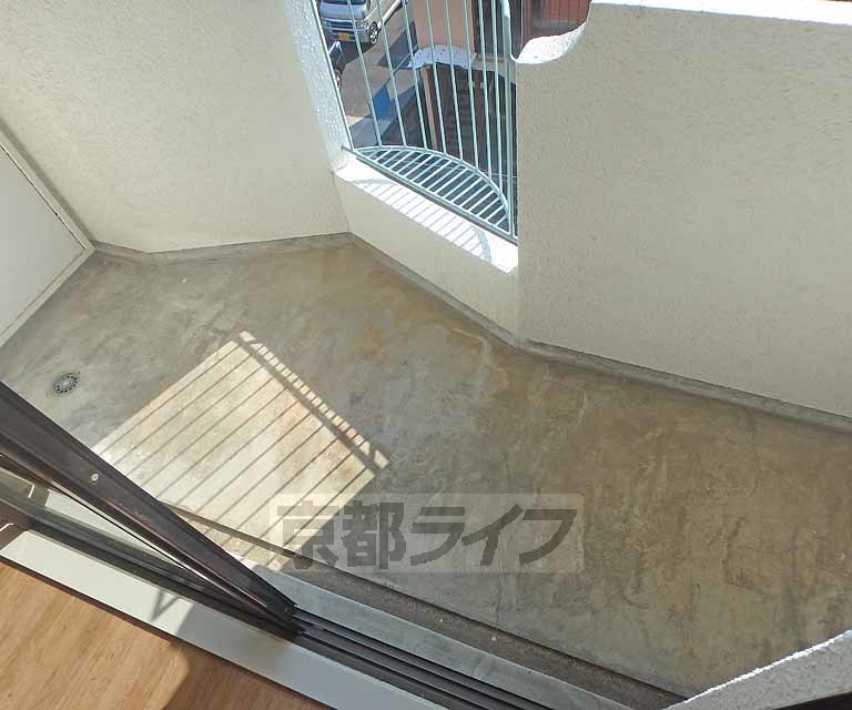 バルコニー　南向きバルコニーです。