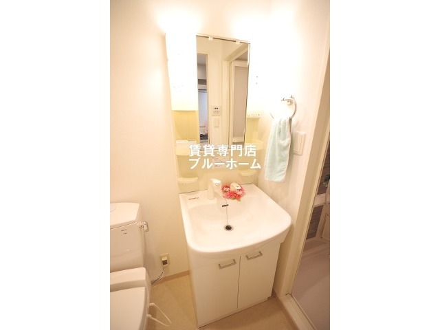 洗面設備　シャンプードレッサー付き！