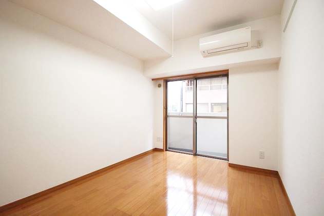 居室・リビング　★広々居室スペース★