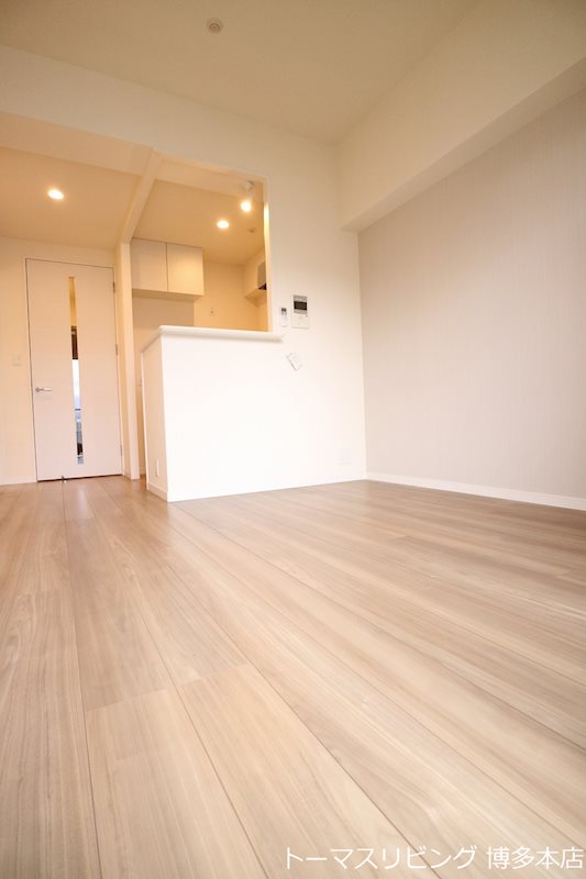 居室・リビング　※別号室の参考写真になります。