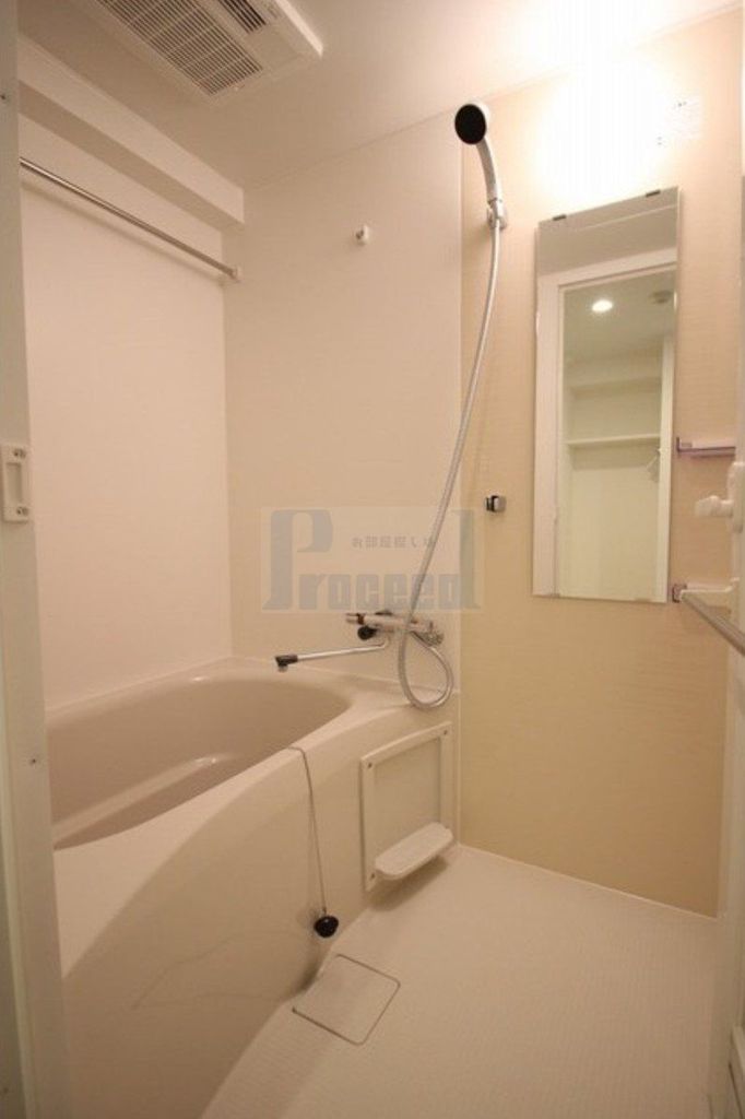 バス・シャワールーム　※別部屋写真