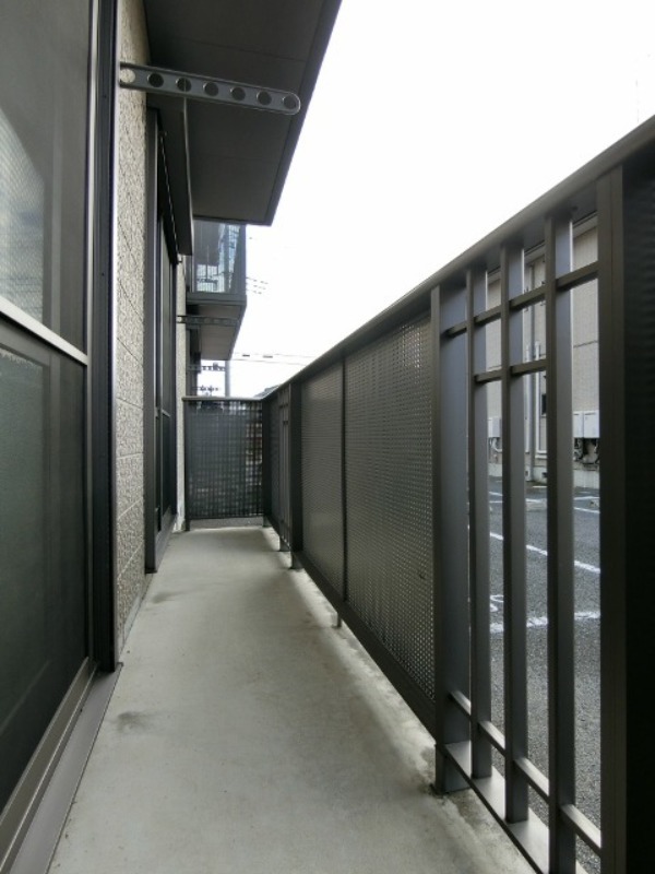 バルコニー　図面と現状に相違がある場合には現状を優先