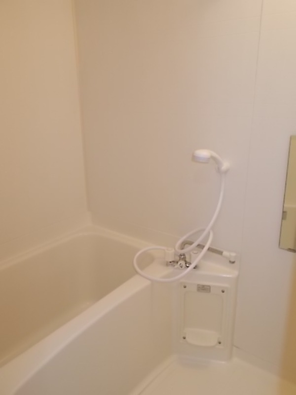 バス・シャワールーム　図面と現状に相違がある場合には現状を優先