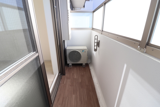 バルコニー　バルコニー