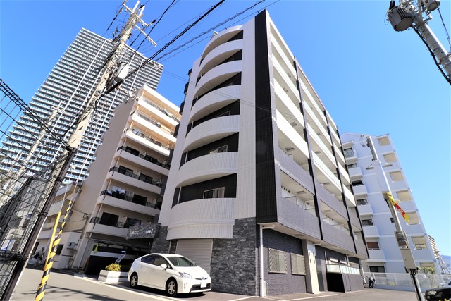 建物外観　ルミエール久宝寺２