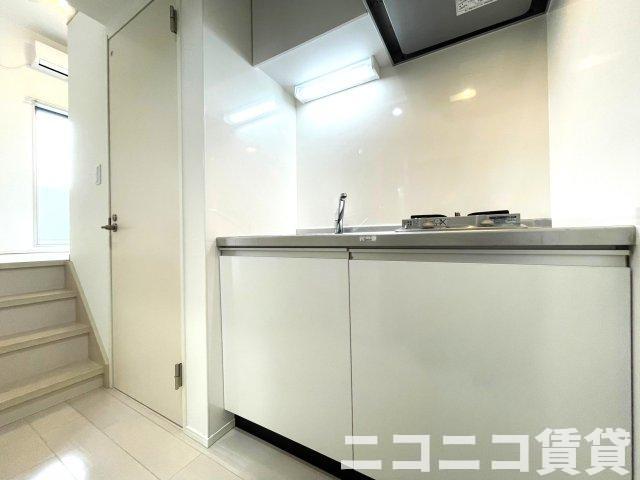 キッチン　モデルルームの為、現状を優先致します。