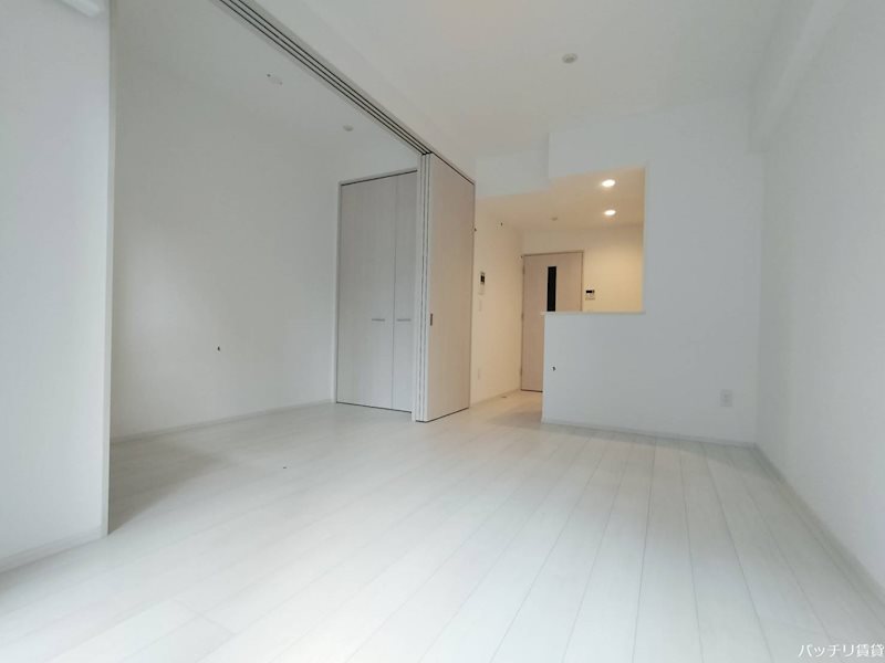 居室・リビング　写真は同タイプの別室参考写真になります。