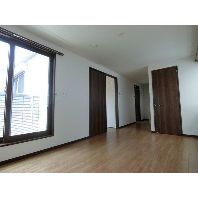 居室・リビング　リビング