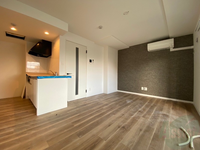 居室・リビング　広くてきれいなリビングです！快適に過ごせそうですね。