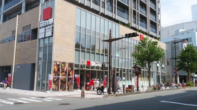 スーパー　西友南石堂店（スーパー）まで447m