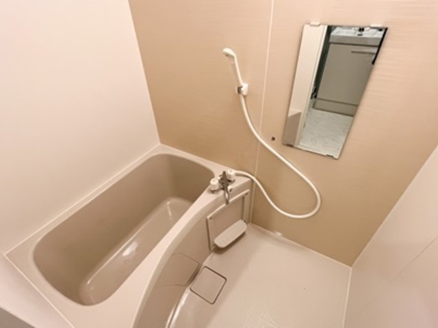 バス・シャワールーム　バスルーム