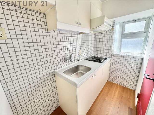 キッチン　明るいキッチン