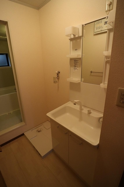 洗面設備　同仕様